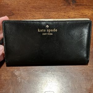 Black Kate Spade wallet